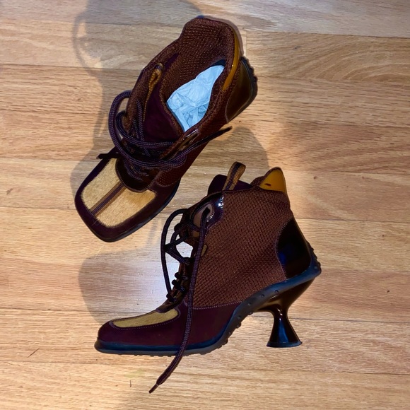 SOLD - Picture 2 of 3